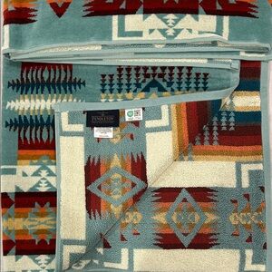 Pendleton Chief Joseph Spa Towel